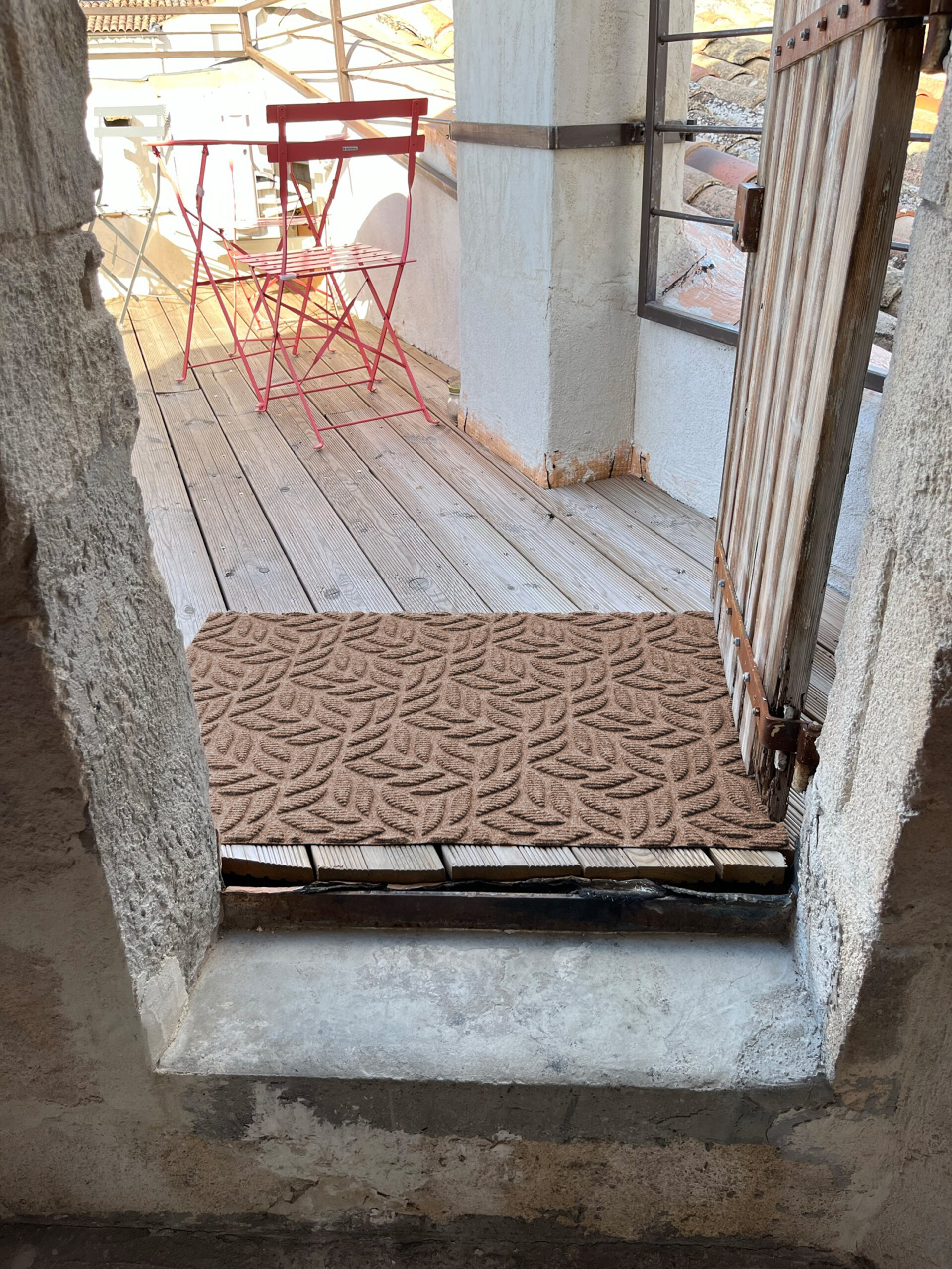 Paillasson extérieur DUNE Leaves Taupe – feuilles en relief taupe – Image 3